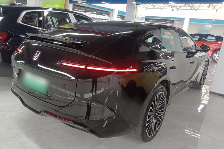 Used Avatr 12 2025 Ultra Extended-Range Edition Rear Right 45 Deg