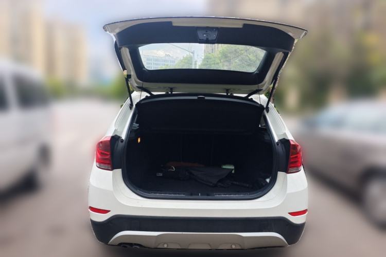 Used BMW X1 2014 sDrive20i X Design Package
