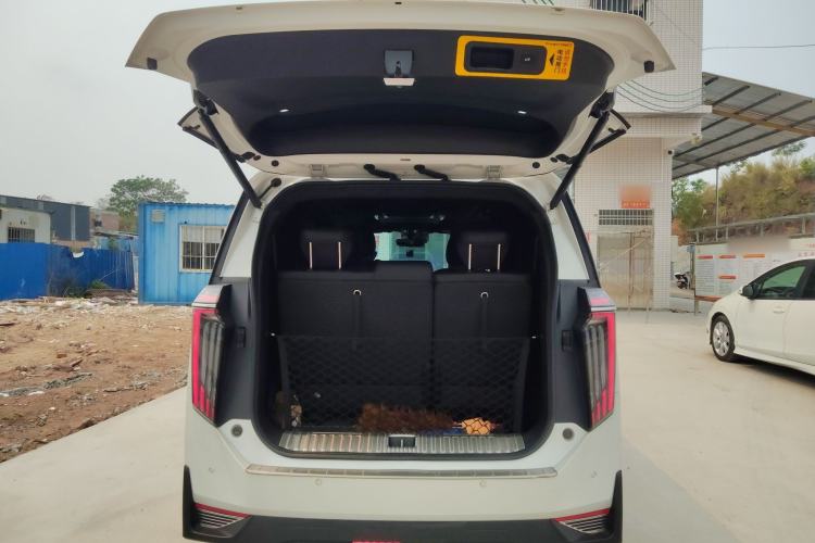 Used GAC Trumpchi M8 2023 Zongshi Series 400T Ultimate Edition Trunk