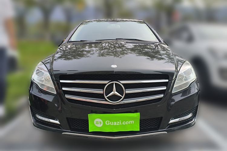 Used Mercedes-Benz R-Class 2017 R 320 4MATIC Business Edition Prestige Model
