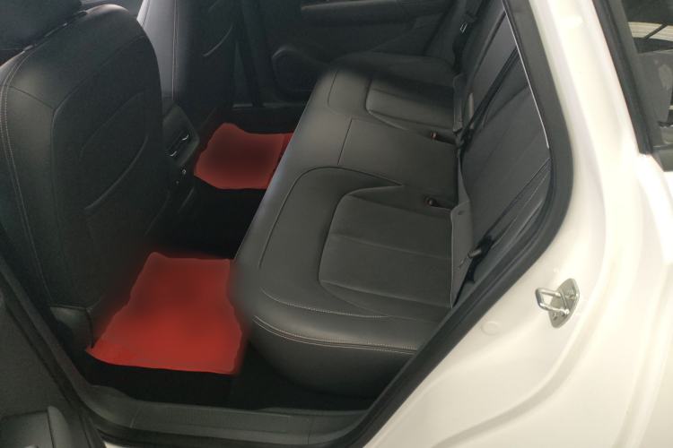 Used Wuling Xingguang 2025 70km Smart Standard Version Left Rear Seat