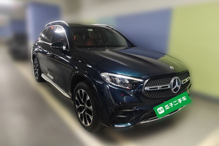 Used Mercedes-Benz GLC 2023 GLC 260 L 4MATIC Luxury 7-Seater Front Right 45 Deg