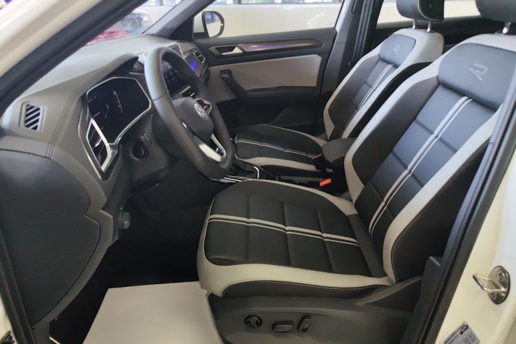 Used Volkswagen T-ROC 2025 Facelifted 300TSI DSG Two-Wheel-Drive Chen Guang Edition Left Front Seat