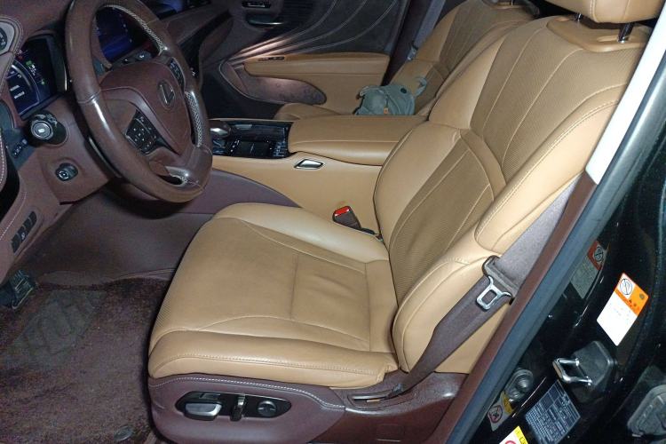 Used Lexus LS 2018 500h Premier Edition China V Standard