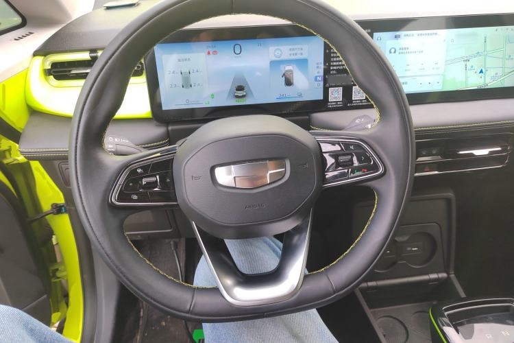 Used Geometry E Firefly 2022 401KM Lightning Tiger 5-Seater Steering Wheel