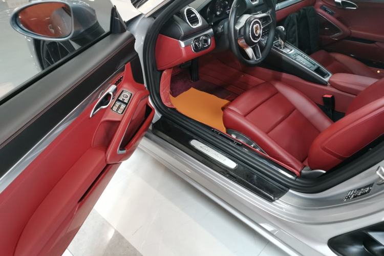 Used Porsche 718 2020 Cayman 2.0T