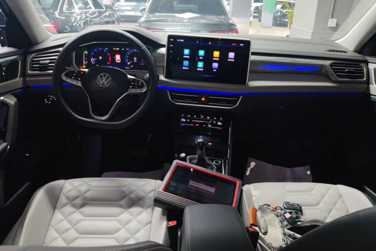 Used Volkswagen Tayron 2023 330TSI Two-Wheel-Drive R-Line High-Energy Version