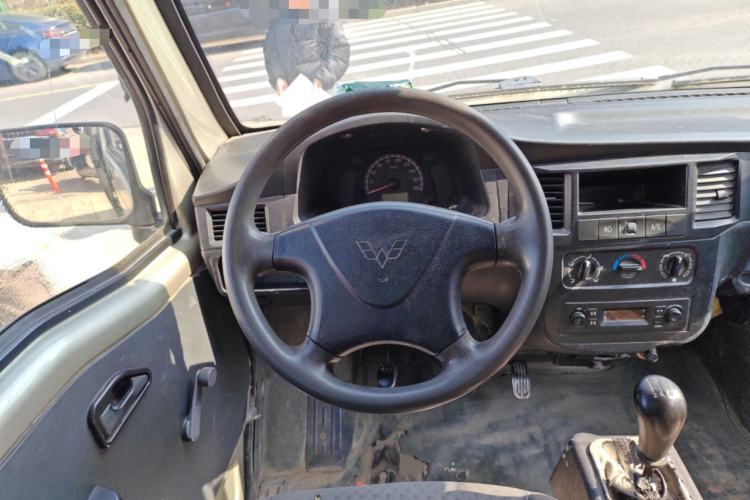 Used Wuling Zhiguang 2013 1.0L Practical Version