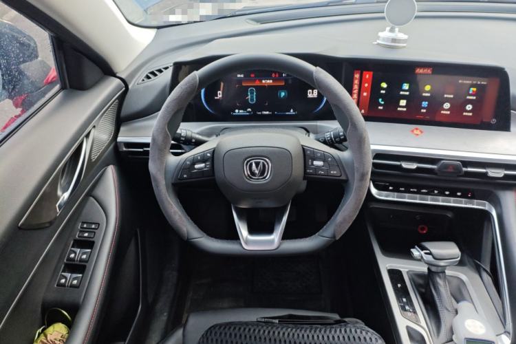 Used CHANGAN CS35PLUS 2021 Blue Whale NE 1.4T DCT Prestige Model