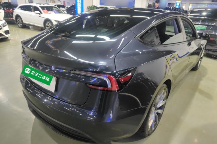 Used Tesla Model 3 2023 Long-Range All-Wheel-Drive Version