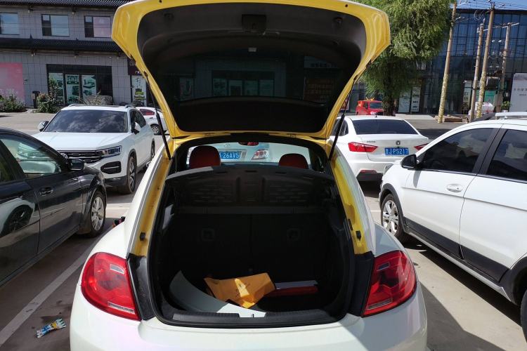 Used Volkswagen Beetle 2014 1.2TSI Comfort Model
