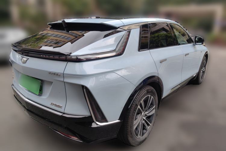 Used Cadillac LYRIQ 2022 Four-Wheel-Drive High-Performance Deluxe Edition Rear Right 45 Deg