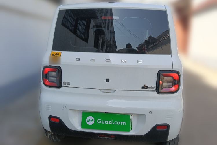 Used Geely Galaxy Panda 2023 Panda Mini 200km Endurance Bear
