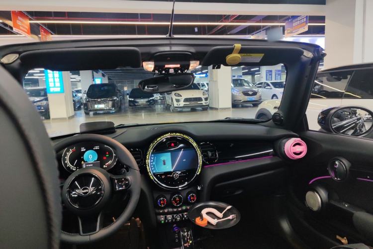 Used MINI 2023 Revised 2.0T COOPER S CABRIO Artist Headliner