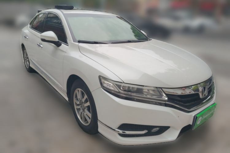 Used Honda Spirior 2015 2.0L Prestige Edition
