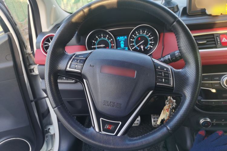 Used Haval H1 2015 1.5L AMT Luxury Model
