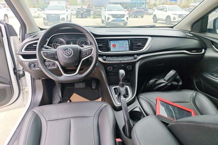 Used Buick GT 2021 Revised Version 1.3T Automatic Mild Hybrid Elite Edition Center Console