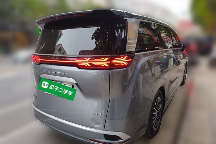 Used Denza D9 2022 DM-i 1040 Prestige Model