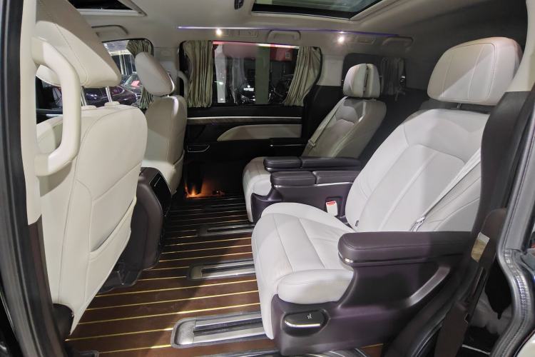 Used GAC Trumpchi M8 2021 Master Series 390T Prestige Edition
