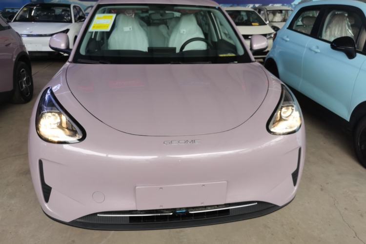 Used Geely Galaxy Geome 2026 Model 410km Carefree Edition
