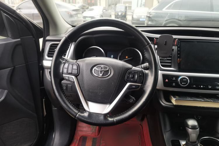 Used Toyota Highlander 2015 2.0T Four-Wheel Drive Luxury Edition 7-Seater