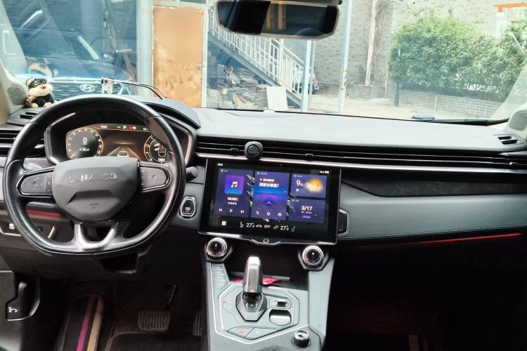 Used Lynk & Co 05 2020 2.0TD Two-Wheel Drive Shine Halo