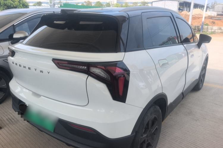 Used Geometry E Firefly 2023 320KM Cute & Handsome Tiger 5 Seats
