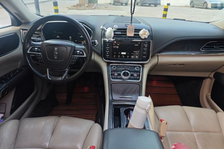 Used Lincoln Continental 2017 2.0T Two-Wheel Drive Deluxe Edition