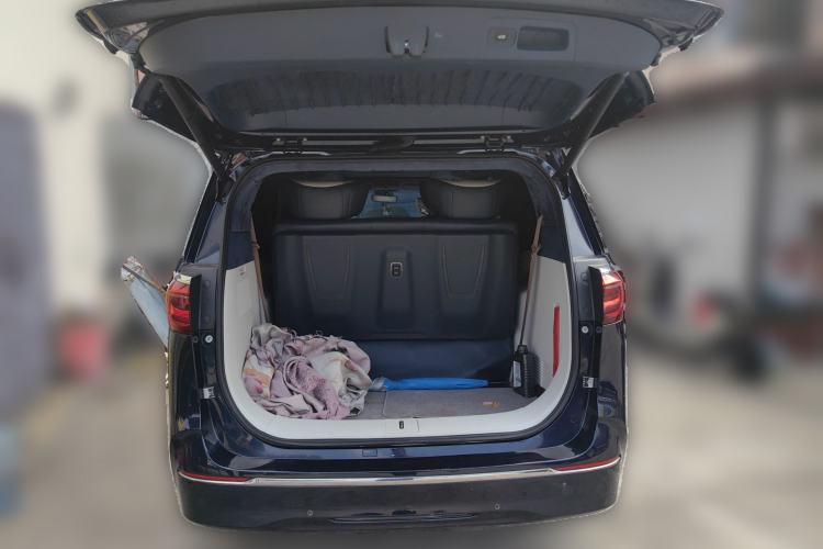 Used Buick GL8 2020 ES Land Cruiser 653T Luxury Edition