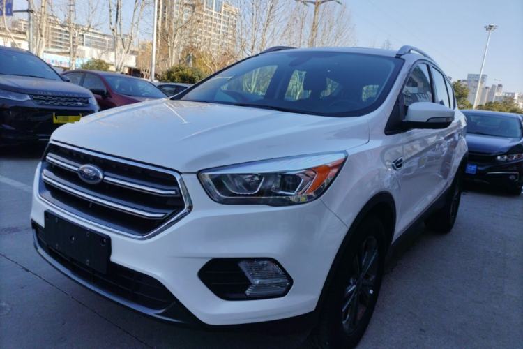 Used Ford Kuga 2019 EcoBoost 180 Two-Wheel-Drive Platinum Edition China VI Standard