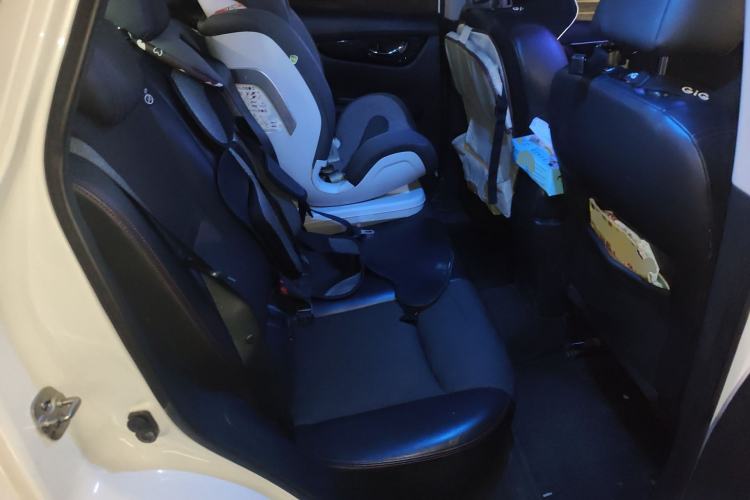 Used Nissan Qashqai 2017 2.0L CVT Luxury Edition China VI Standard Left Rear Seat