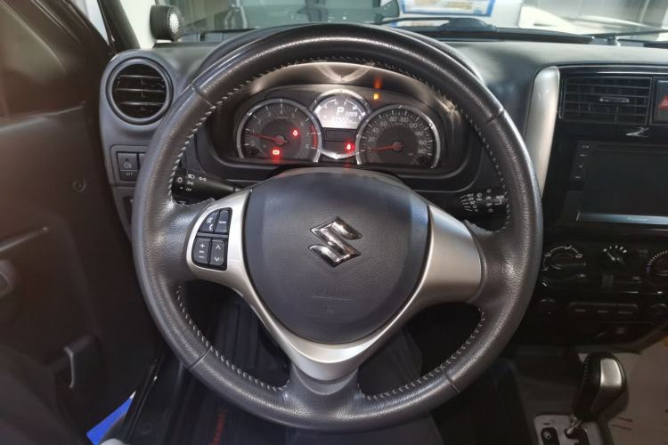 Used Suzuki Jimny 2015 1.3 AT Mode3 Navigation Edition Steering Wheel