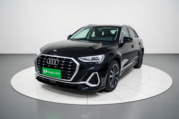Used Audi Q3 2022 35 TFSI Fashion Dynamic Model