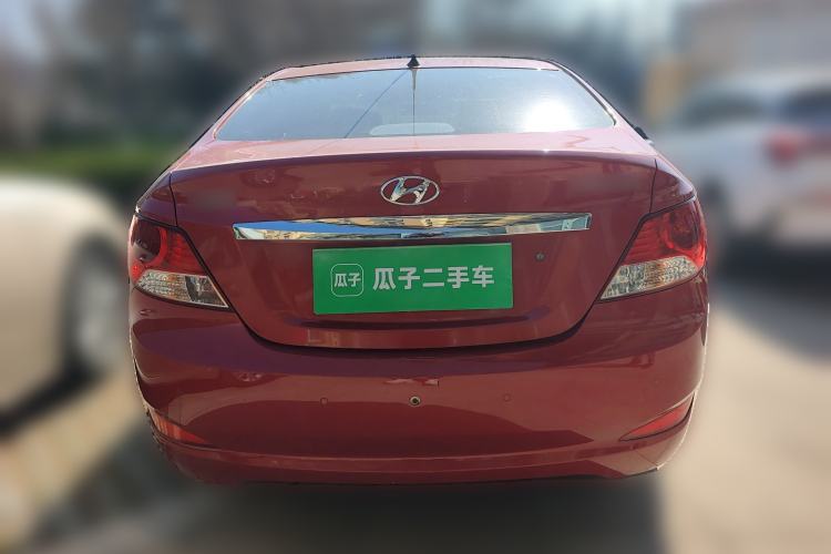 Used Hyundai Verna (older generation) 2010 Sedan 1.4L Manual Comfort GS Rear