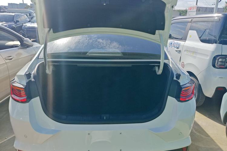 Used Geely Auto Emgrand L 2022 1.4T CVT Flagship Edition
