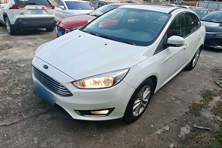 Used Ford Focus 2017 Sedan 1.6L Manual Fashion Edition Smart Drive Version