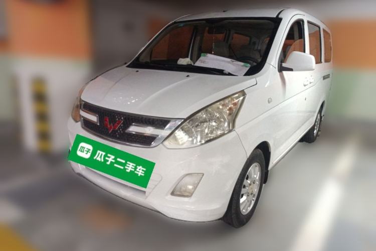 Used Wuling Rongguang V 2016 1.5L Standard Version