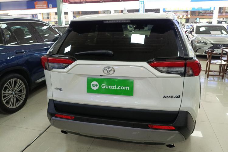 Used Toyota RAV4 2020 2.0L CVT Two-Wheel Drive Fashion PLUS Edition