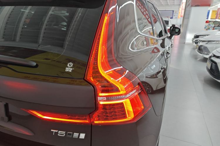 Used Volvo XC60 2018 T5 4x4 Zhiya Luxury Edition Right Rear Taillight