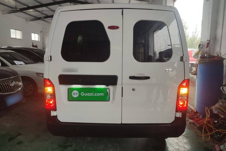 Used Karry Jiangtun E5 2024 268 km Range Open-Window 6-Seater Version
