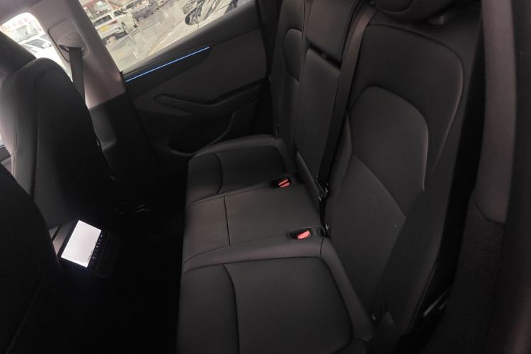 Used Tesla Model Y 2025 Rear-Wheel-Drive Version Left Rear Seat