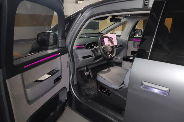 Used Zeekr MIX 2025 Long-Range Intelligent Driving Edition
