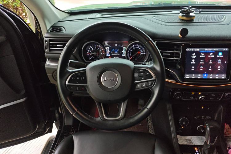 Used Jeep Grand Commander 2018 2.0T Four-Wheel Drive Prestige Edition China V
