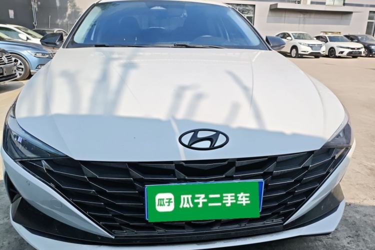 Used Hyundai Elantra 2022 1.5L CVT LUX Prestige Edition