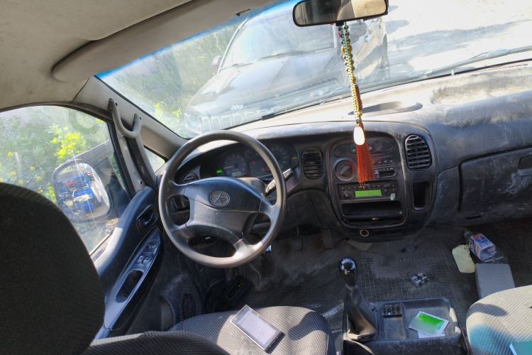 Used JAC Group Refine 2015 2.0L Shuttle Gasoline Long-Wheelbase Comfort Version HFC4GA3-3D Steering Wheel