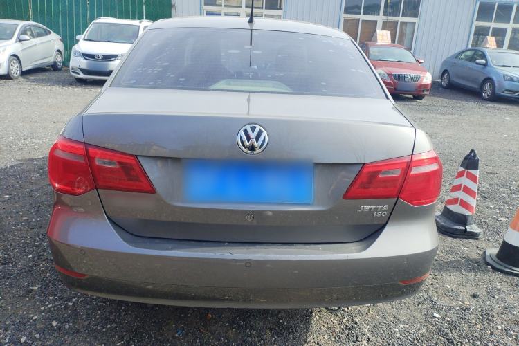 Used Volkswagen Jetta 2015 Zhuihui Edition 1.6L Manual Comfort Model Rear