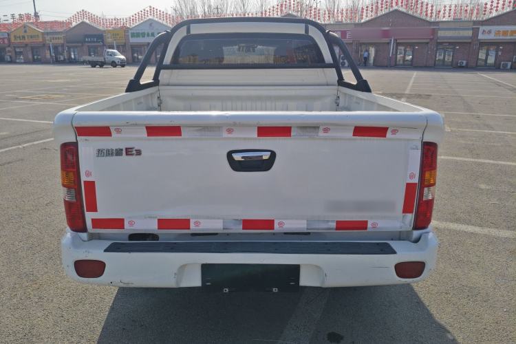 Used Foton Tunland 2017 2.4L E3 Gasoline Two-Wheel Drive Extended Comfort Version 4G69S4M