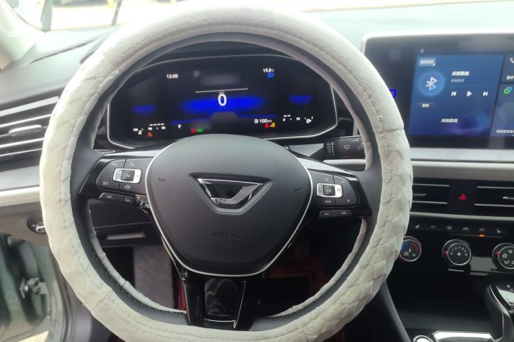 Used Jetta VA7 2025 1.4T First-Come First-Served Edition Steering Wheel