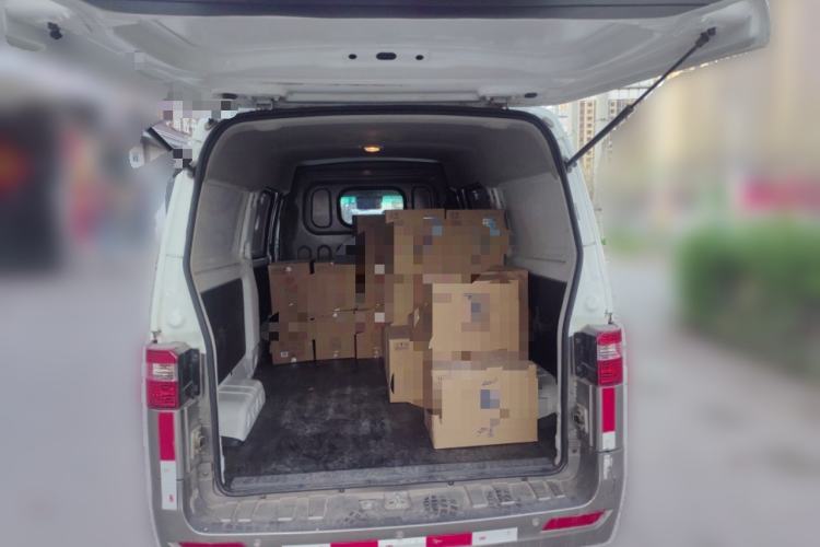 Used Jinbei Hiace X30 2021 1.5L Business-Grade Central Air-Conditioned Van China VI Emission Standard Model SWC15M Trunk