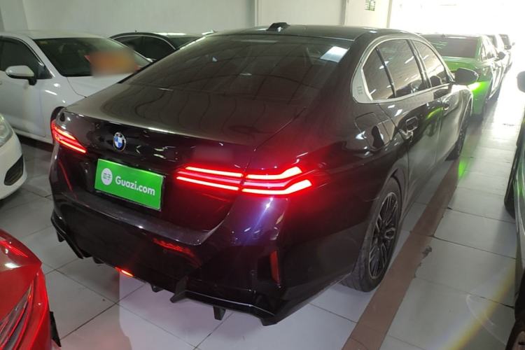 Used BMW 5 Series 2025 530Li Leading Model M Sport Package

